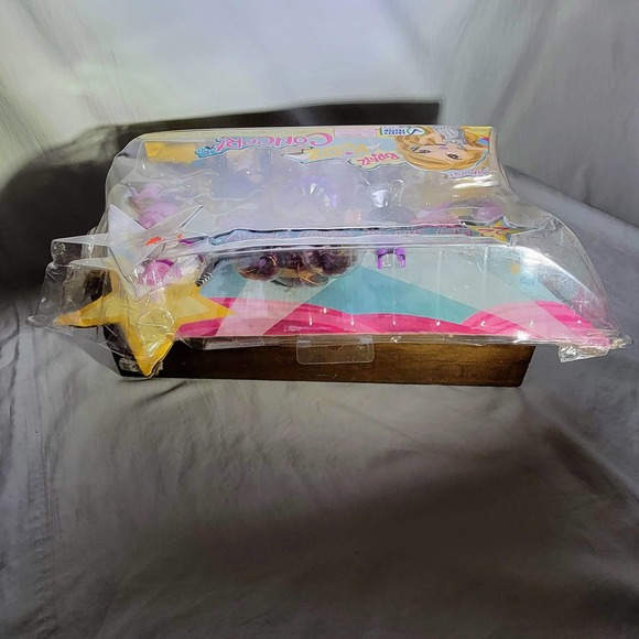 Rare Yasmin BRATZ KiDZ Concert Snap-On Fashion NIB packaging damaged - Picture 12 of 16